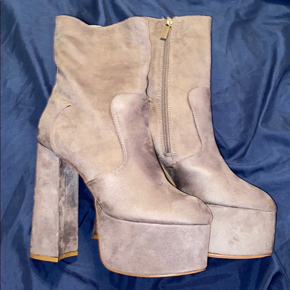 Chunky heels - Picture 2 of 3
